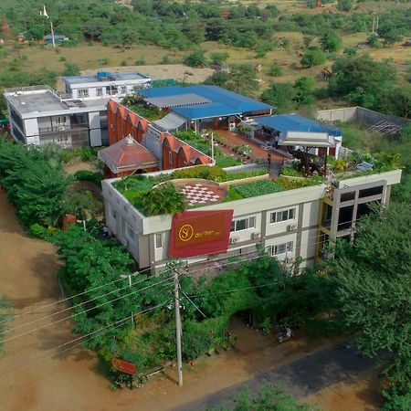 Sky View Hotel Bagan Exterior foto