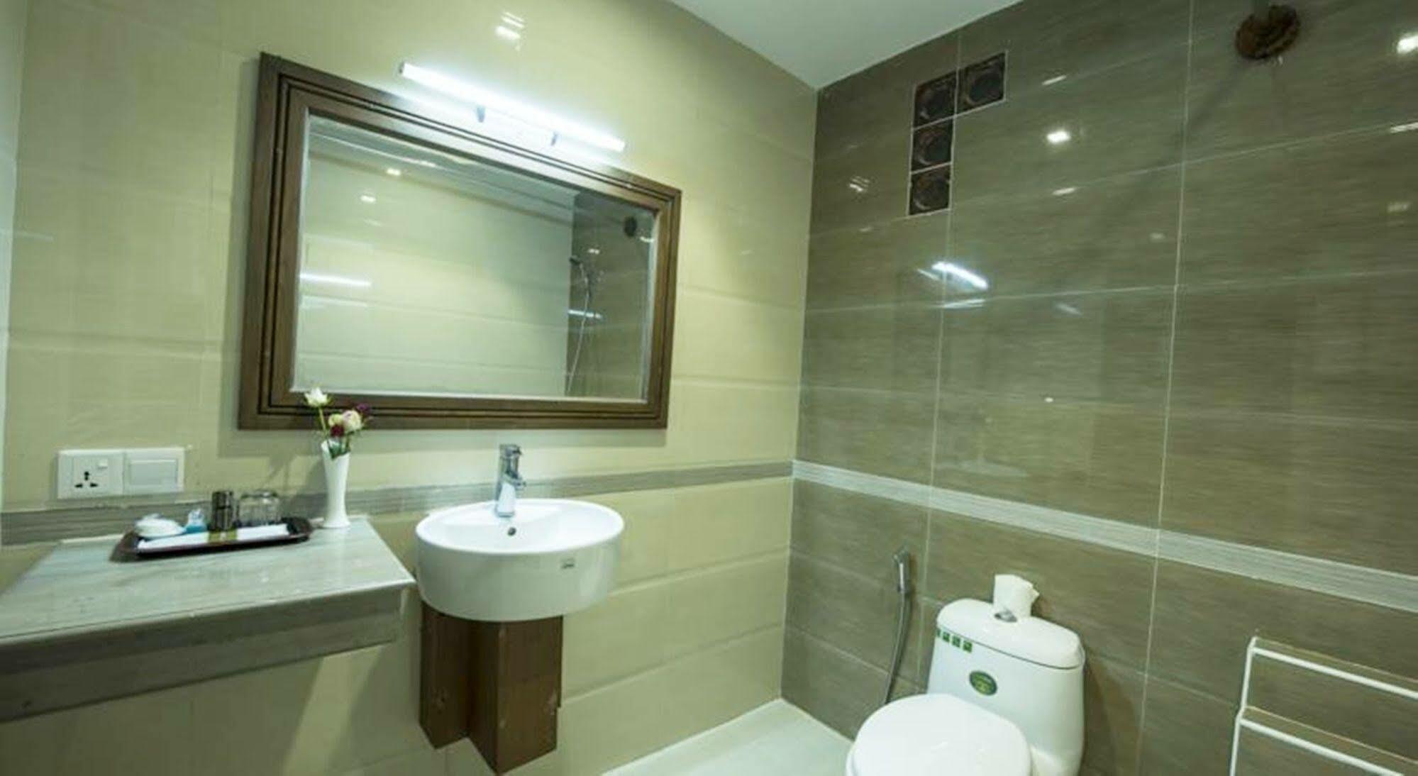 Sky View Hotel Bagan Exterior foto