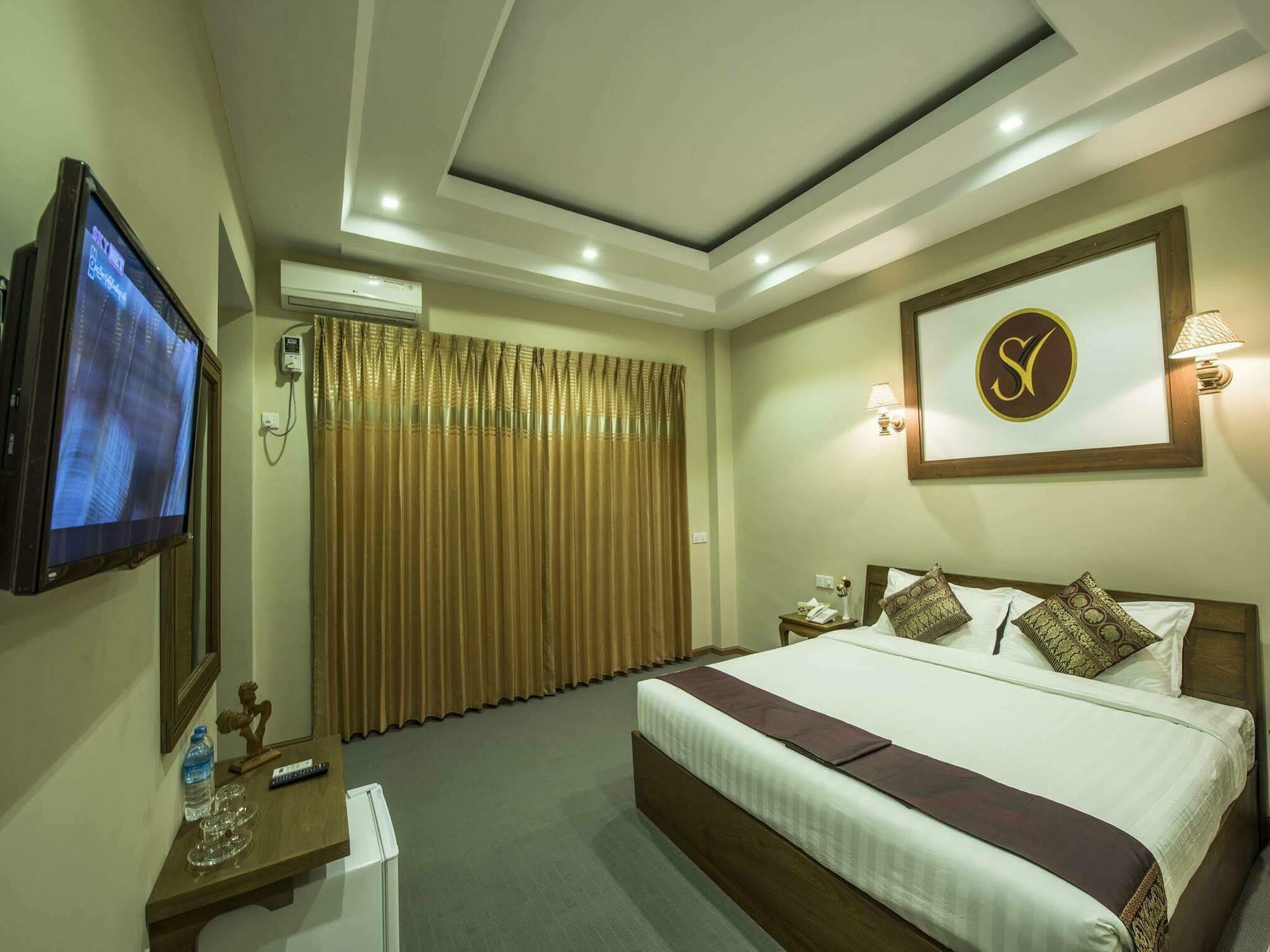 Sky View Hotel Bagan Exterior foto