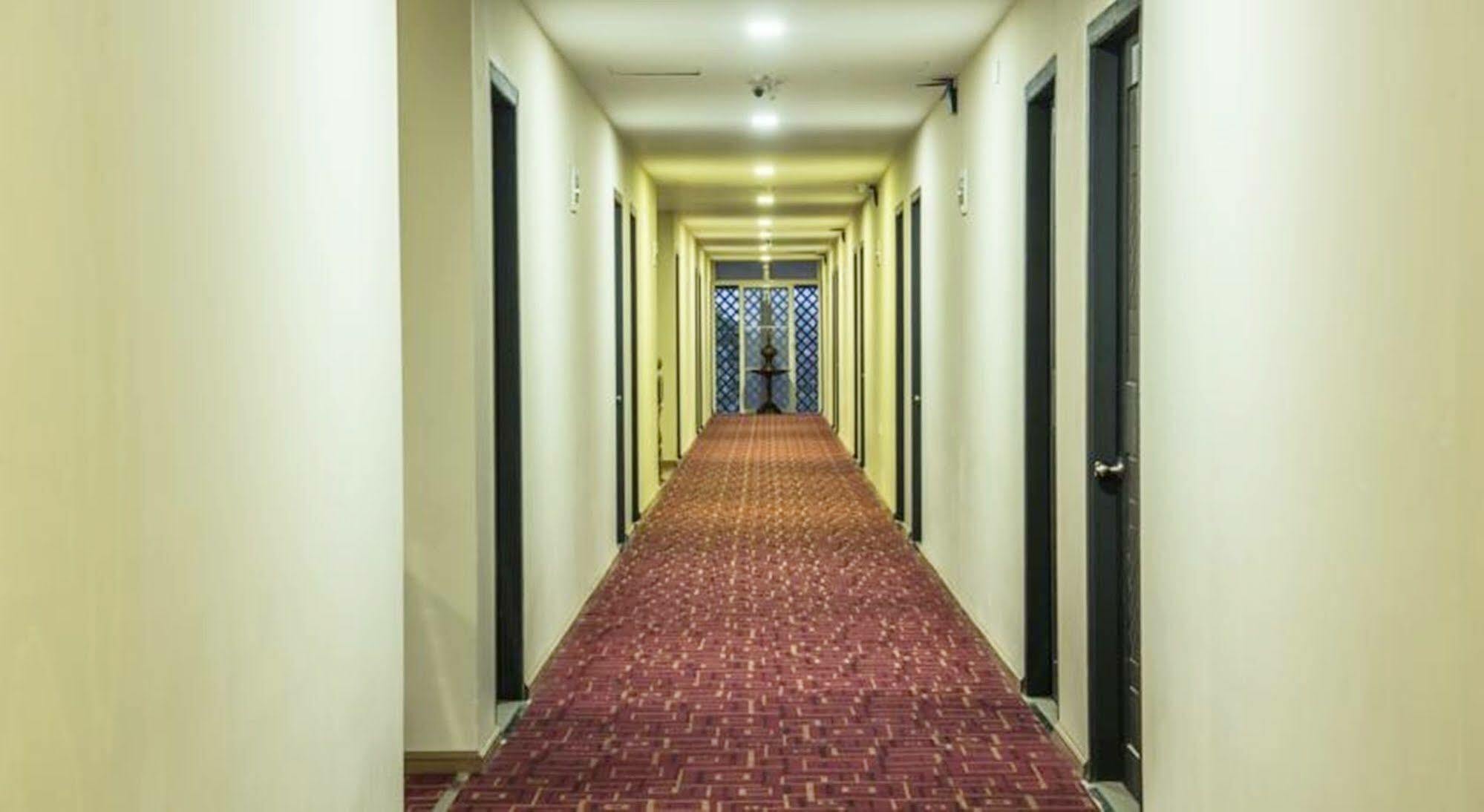 Sky View Hotel Bagan Exterior foto